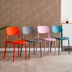 6 chaises modernes et simples d'Europe du Nord, tabouret à dossier en plastique, table et chaise de négociation, réseau de magasin de thé au lait rouge pour la maison