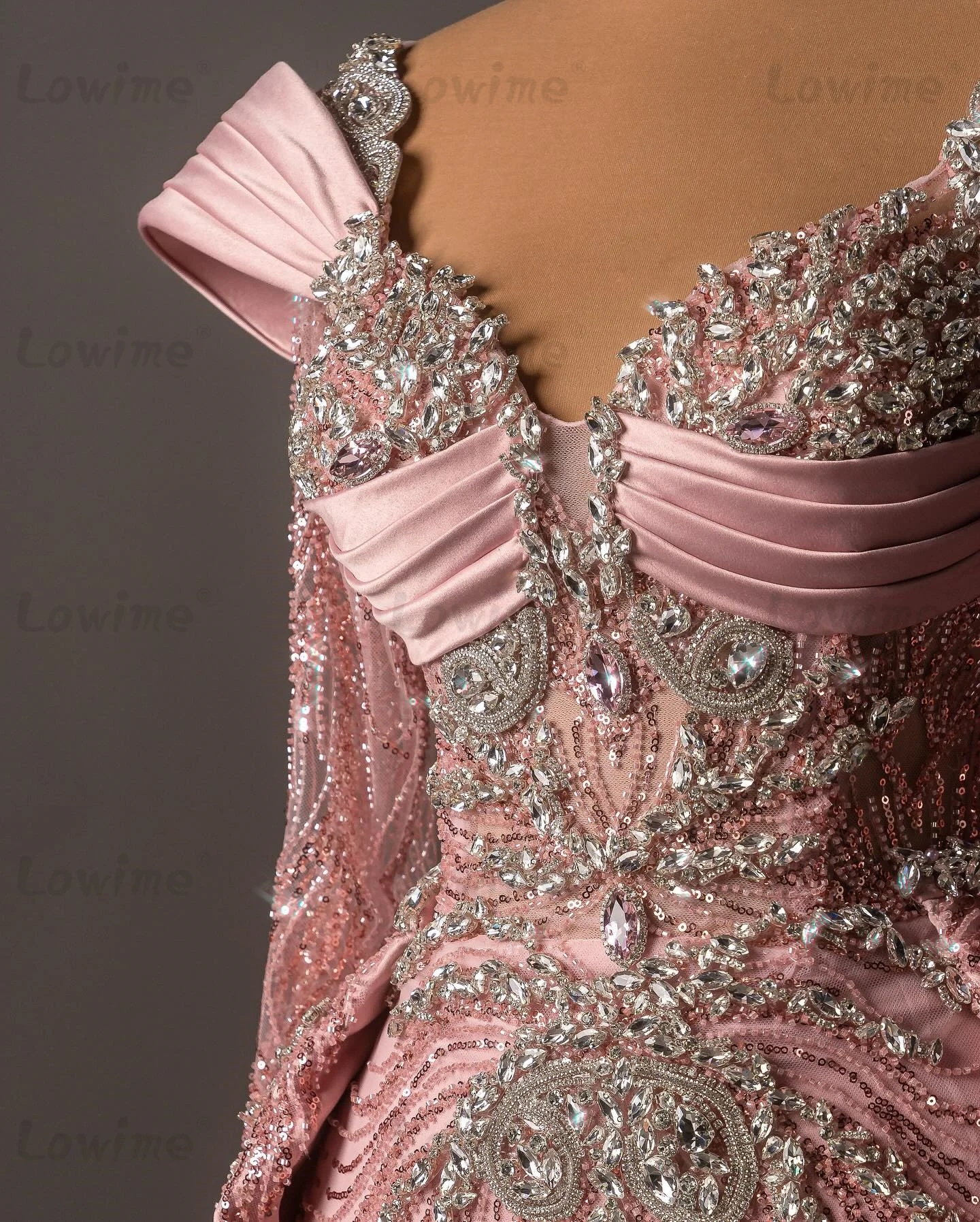 Gorgeous Pink Evening Dresses For Women Sweetheart Long Sleeves Crystals Party Gown With Detachable Train Prom Dress Customized