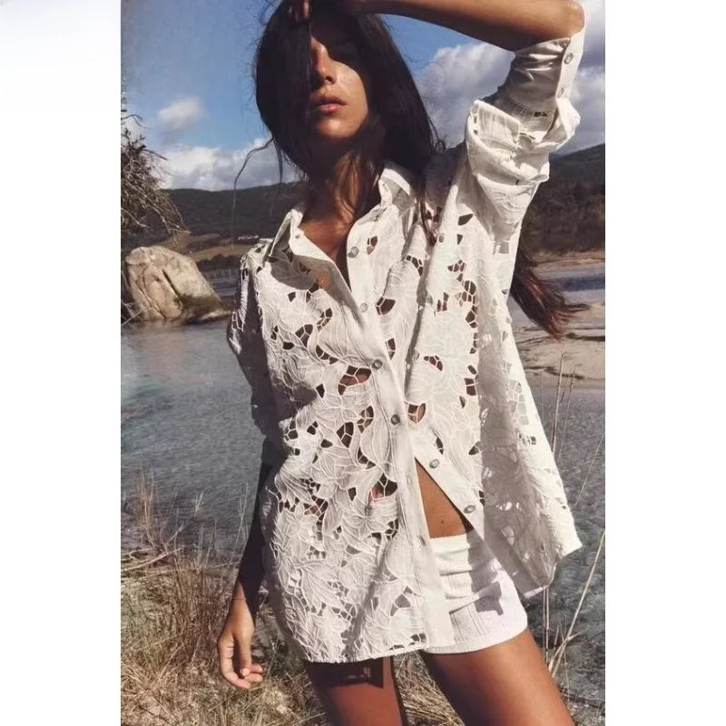 

Summer New Women's Loose Embroidered Hollow out irt Top Versatile Long Sve Square Collar Regular Length Color