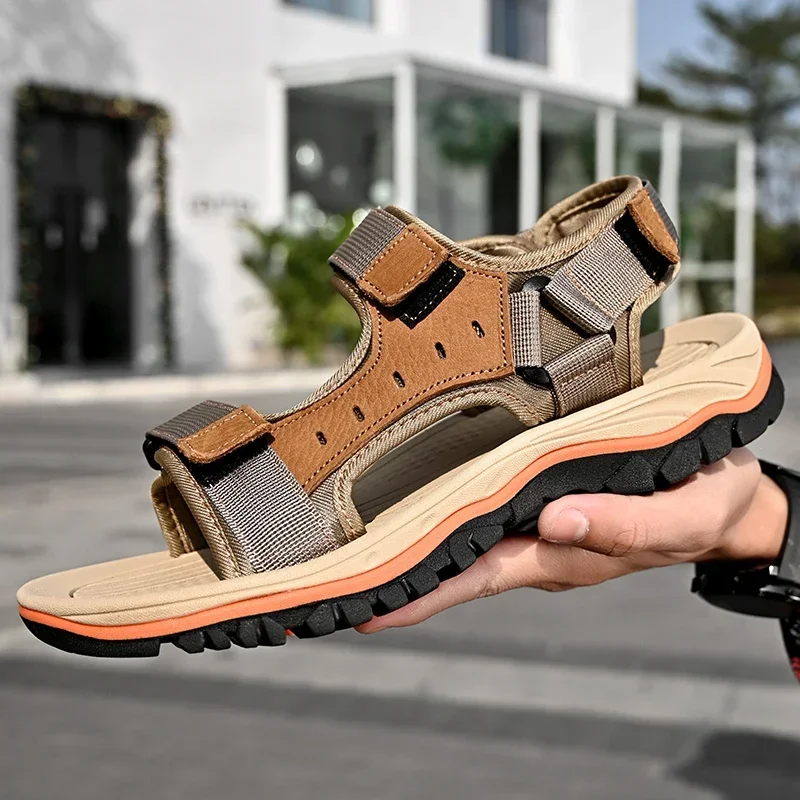 Light Burden Wearing Summer Flat Slippers Unisex Anti Slip Student Long Distance Walking Footwear