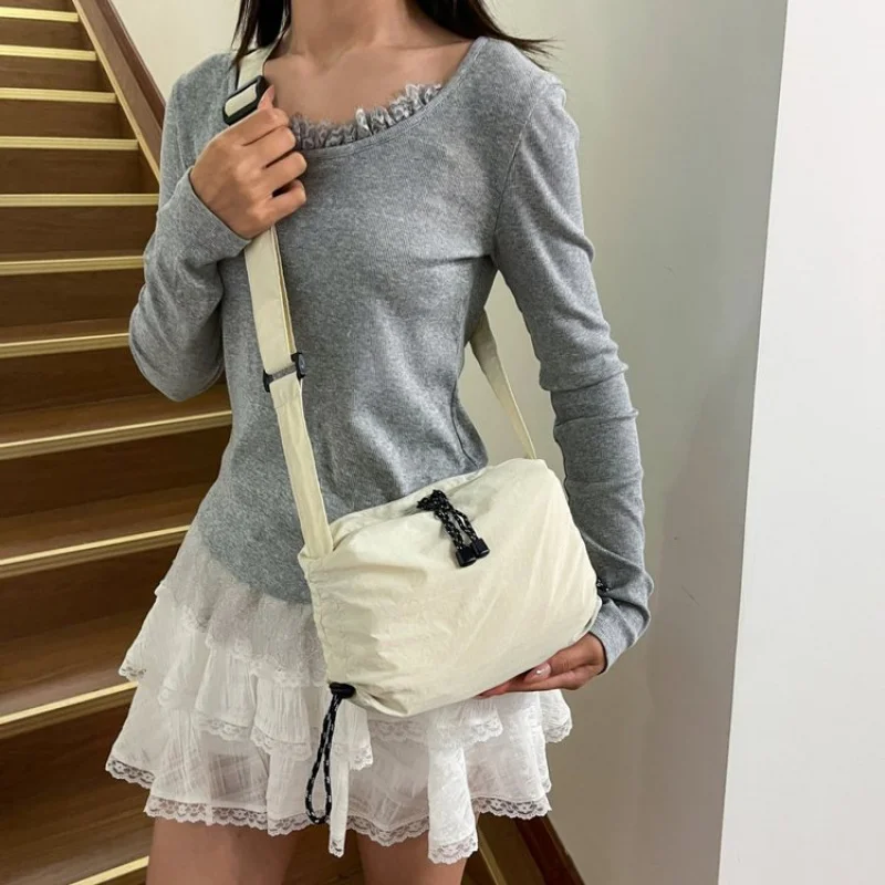 

Top-Tier Women's Messenger Bag Made Of Jaguar-Stripe Leather Boasting Trendy Paris Neat Spacious Daily Look​