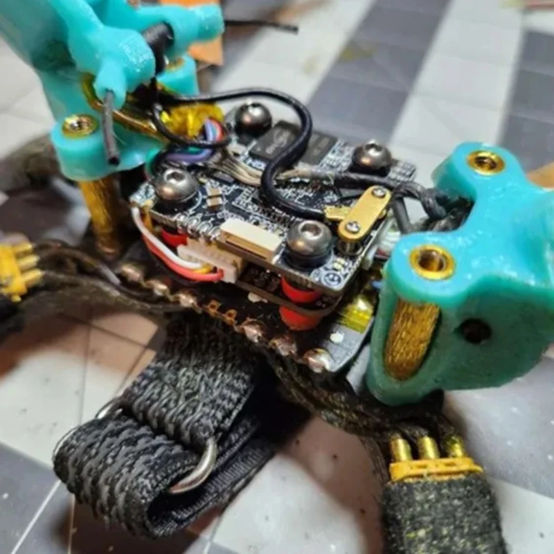 Gorąca sprzedaż 2025: HDZero Race V3 VTX HD Cyfrowy Nadajnik Transmisji Obrazu do Wyścigów FPV