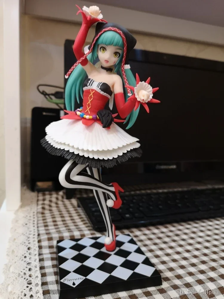 Hatsune Miku Original 23cm Clown Girl Anime Action Kawaii Figure Girls Model Collectible Ornamnet man Christmas Gifts Toy