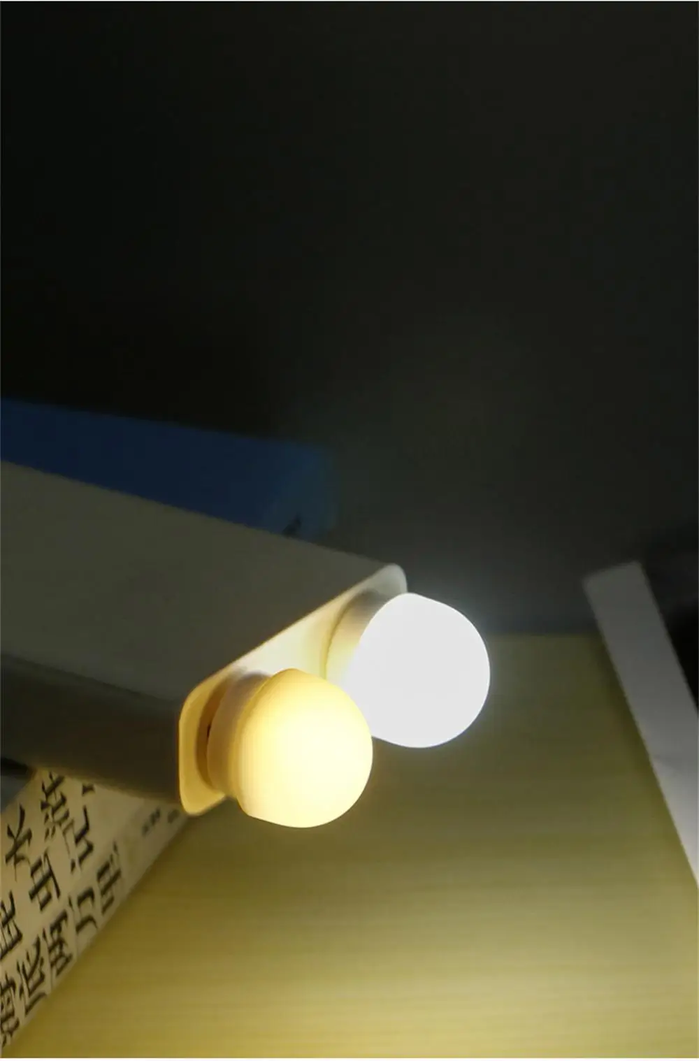 Mini USB Night Light Warm White Eye Protection Book Reading Light USB Plug Computer Mobile Power Charging LED Night Lamp