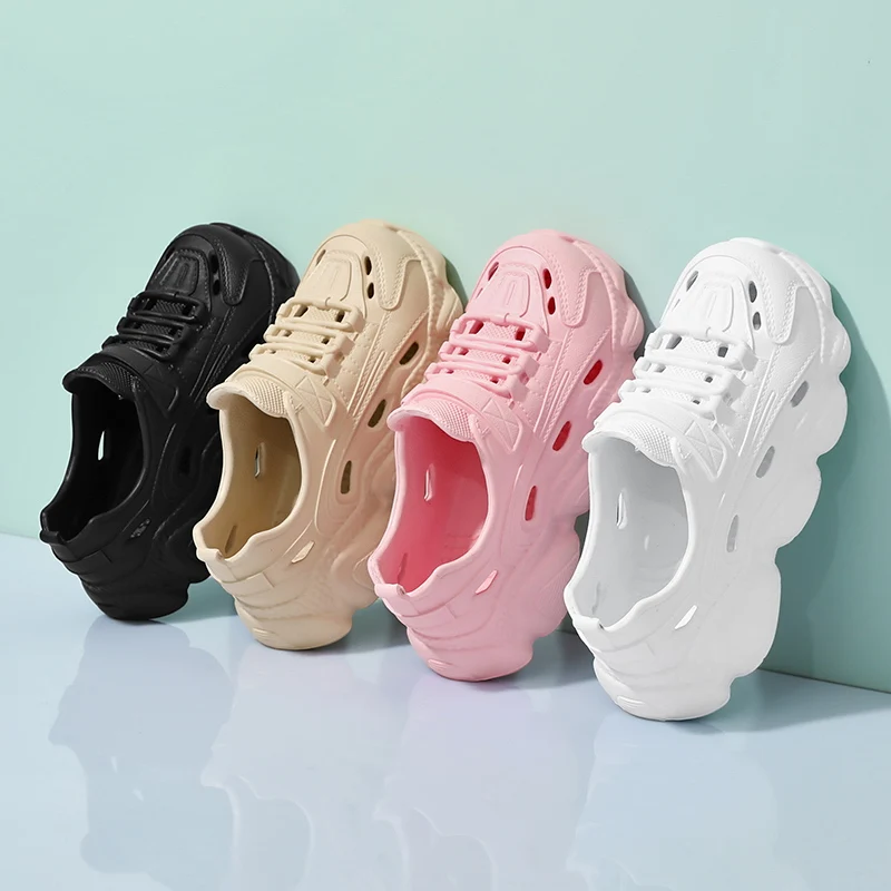 A pair of children's breathable open-toe chunky slides, adjustable strap non-slip beach walking daily shoes SX-A2128