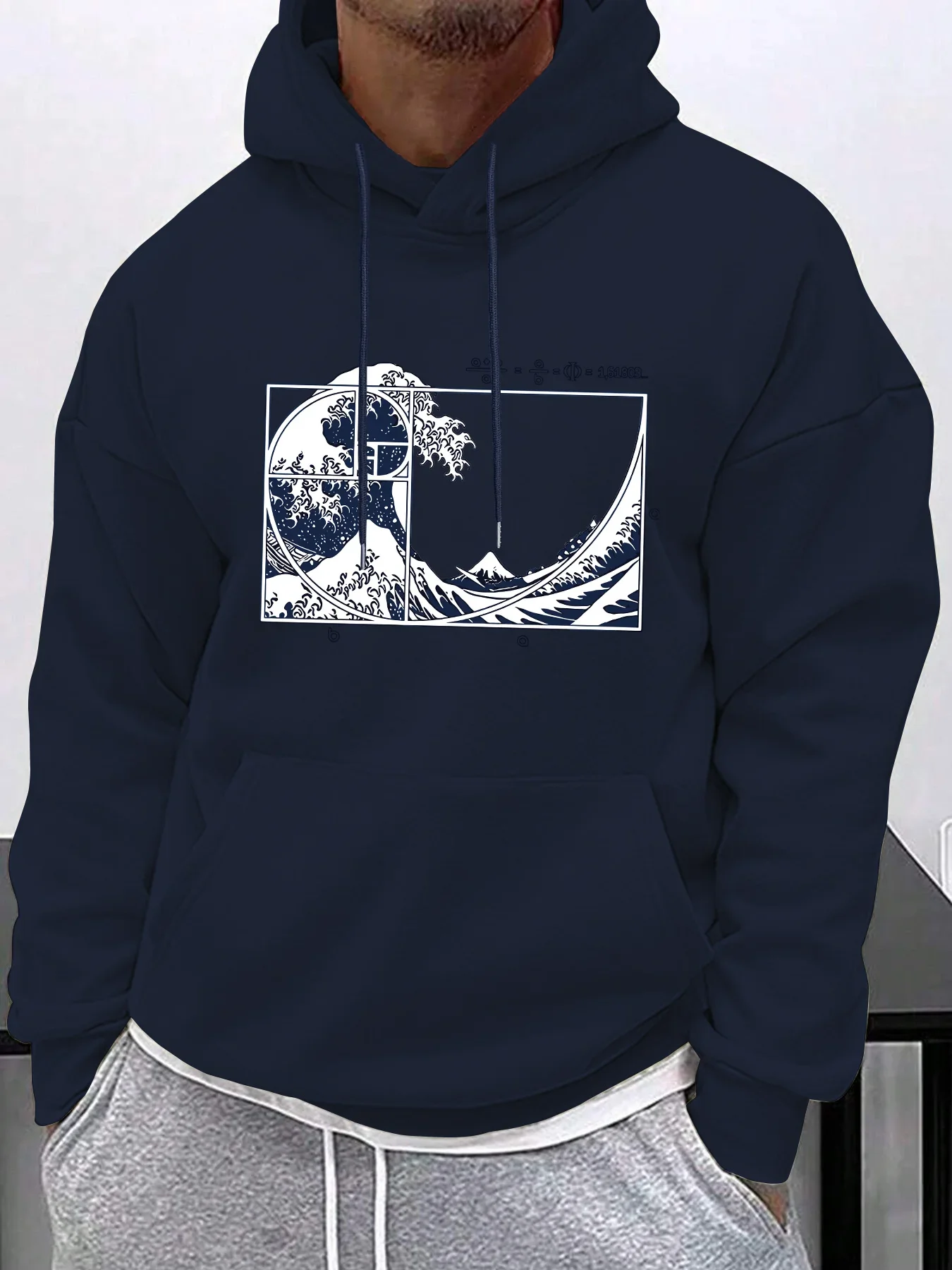 Men's Oversized Hoodie Japanese Ukiyo-e The Great Wave Golden Ratio Frame Front Chest Print Oriental Street Pullover Sweatshirt