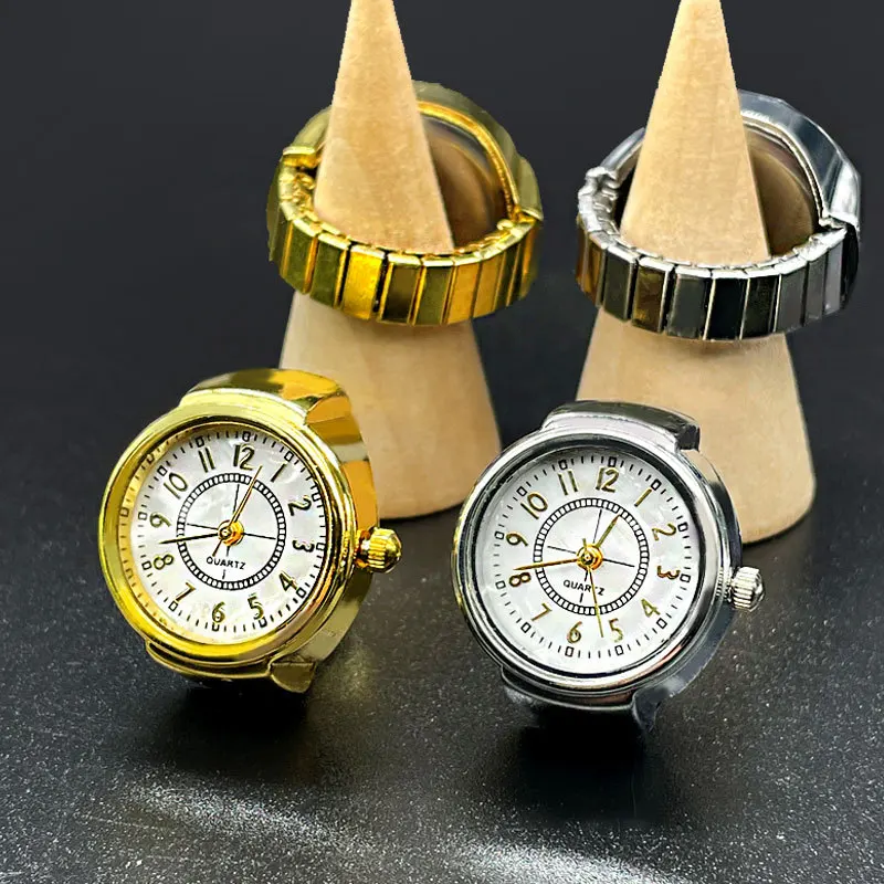 Creative Fashion Men and Women Finger Watches Selling Round Golden Silvery Quartz Men's And Women's Simple Ring Watches