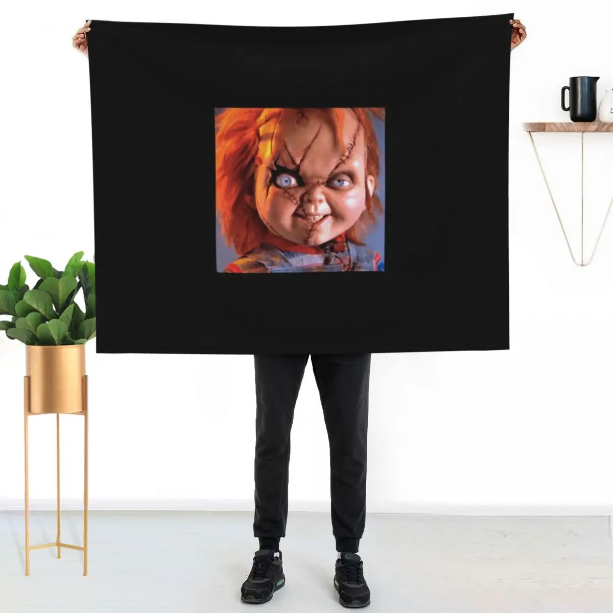 

Bride Of Chucky- Chucky Close Up Throw Blanket Machine Washable Soft Warm Blanket