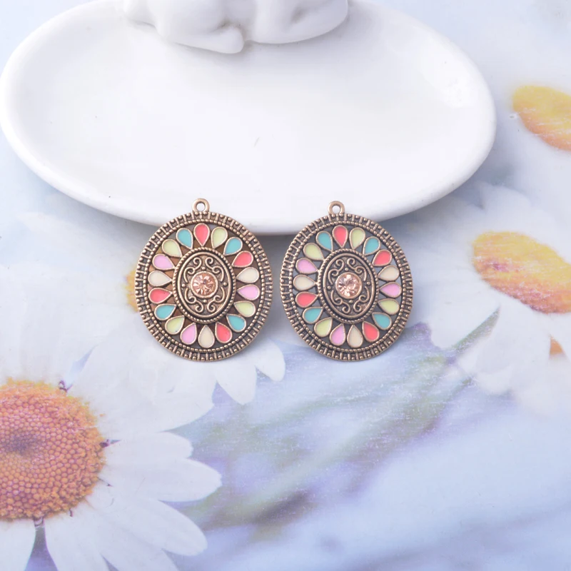 10 Stück Emaille-Oval-Blumenanhänger aus Legierung, bunt, antikgoldfarben, im böhmischen Stil, Anhänger für DIY-Schmuckherstellung, Ohrringe. – Detail 5