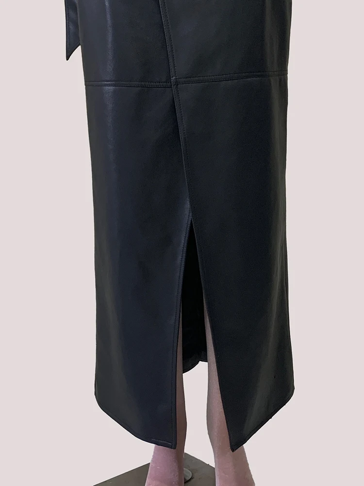 

Mauroicardi Autumn Black Pu Leather Maxi Skirt Women with Front and Back Slit Extra Long Elegant Luxury Designer Clothes 2025