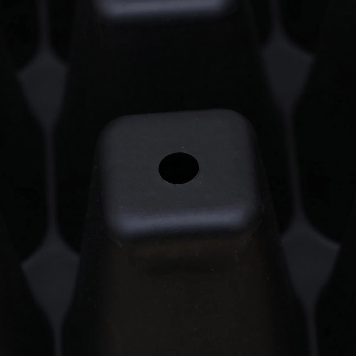 

1Pcs Nursery Box 18x14x6cm 12-Cells Transparent Lid Germination Tray Sprout Plate Growing Tray for Garden Bonsai