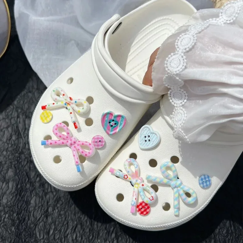 10pcs Girls Bowknot Heart Button Shoe Charms Removable DIY Accessory for Summer Shoes Hole Decor Gift Set