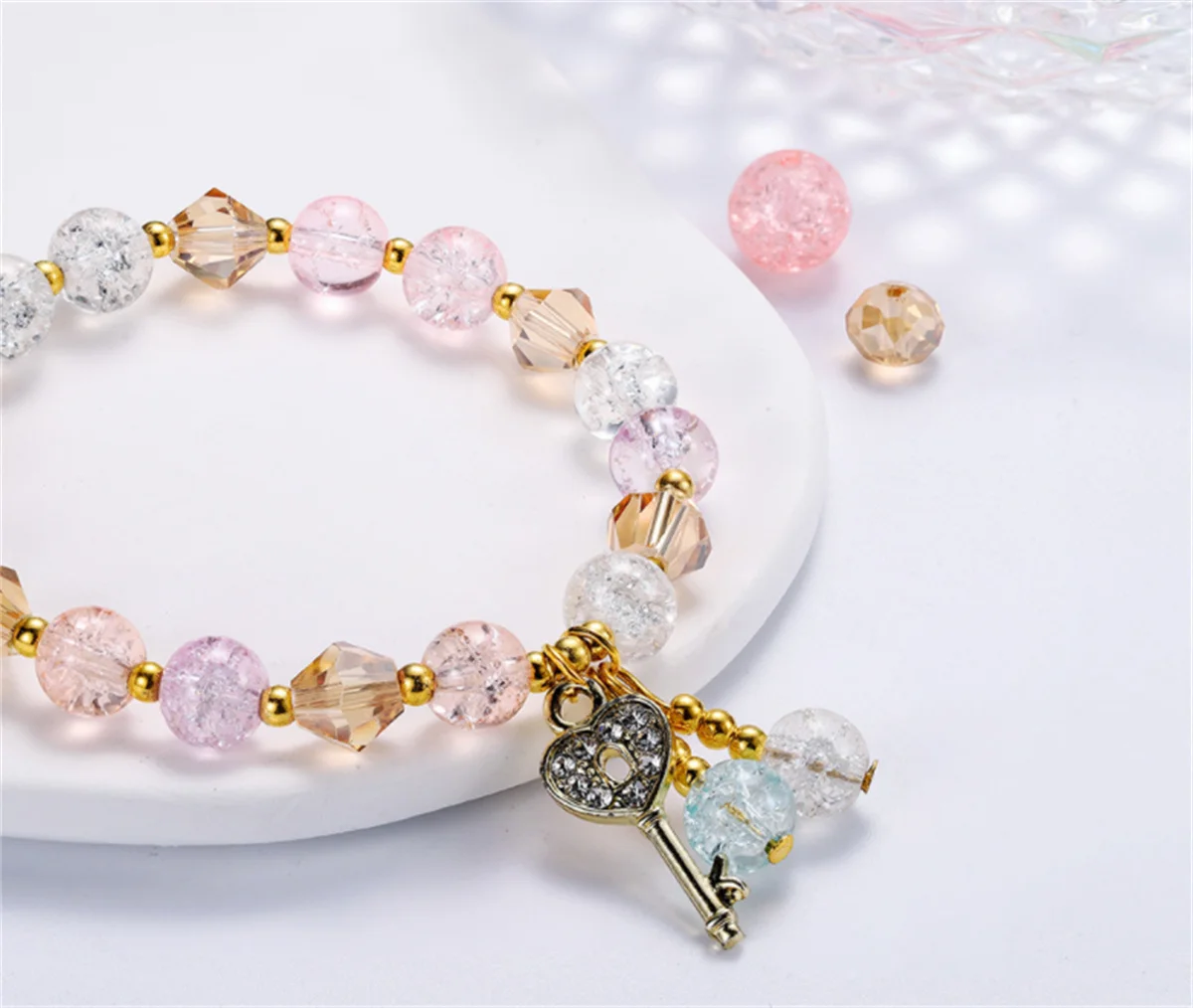 Children's bracelets, crystal pink crystal fresh keys, student bracelets, baby safety bracelets, children's silicone bracelets,