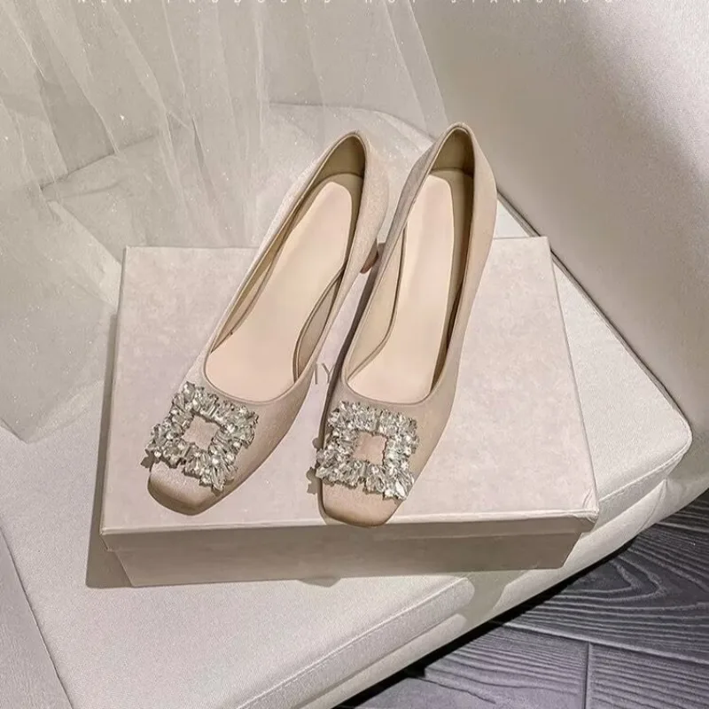 Spring New Square H… - image