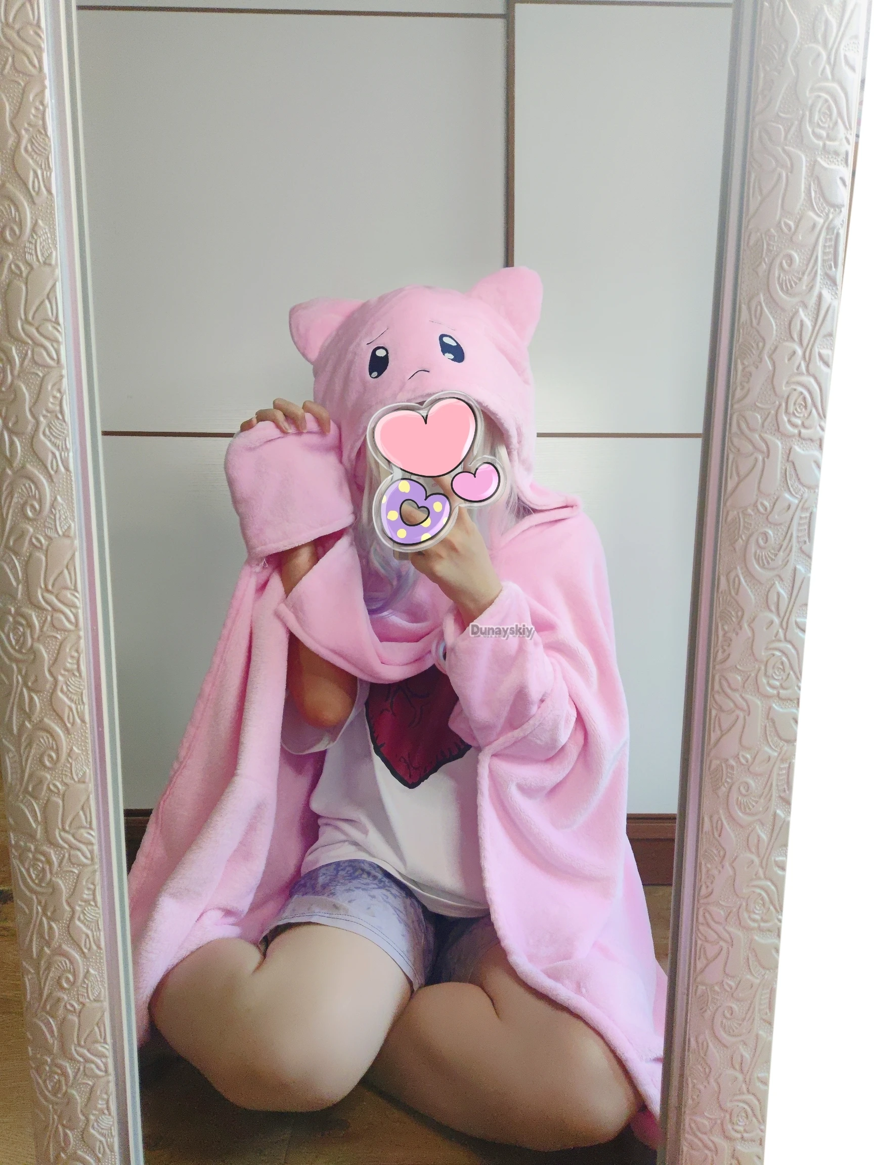 Game Needy Girl Overdose KAngel Cosplay 100*177cm A P Pink Cat Head Air Conditioning Carpet Velvet Cape Hoodie Unisex Outfit