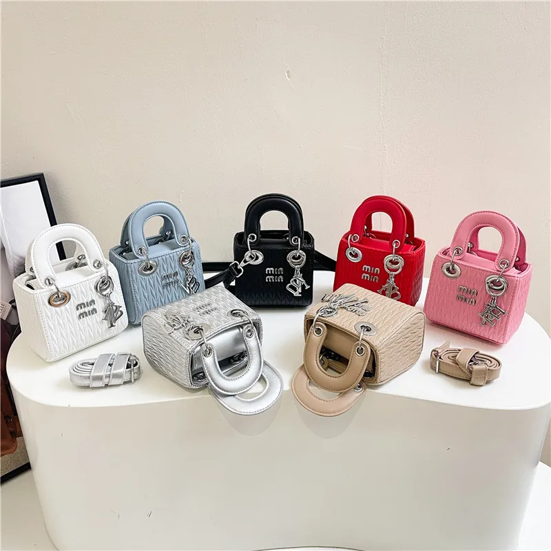 Ladies' lipstick square bag, mini niche high-end pleated embroidery thread, single shoulder crossbody, Daifei women's bag