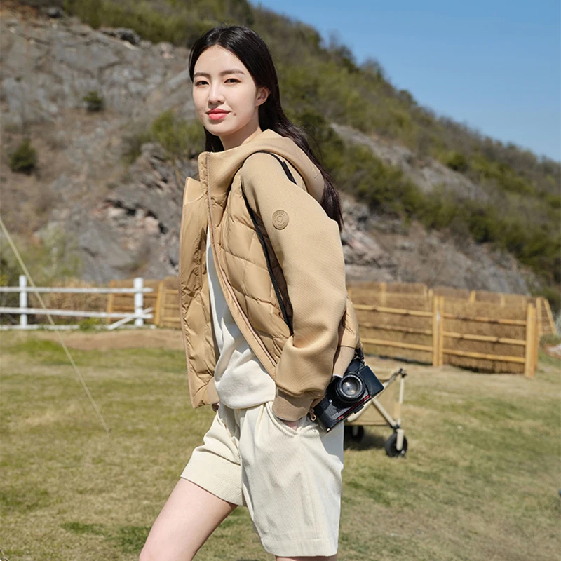 Chericom Jaqueta feminina leve com capuz, design de retalhos de inverno com bolsos internos e zíper frontal estilo versátil Y299012Y