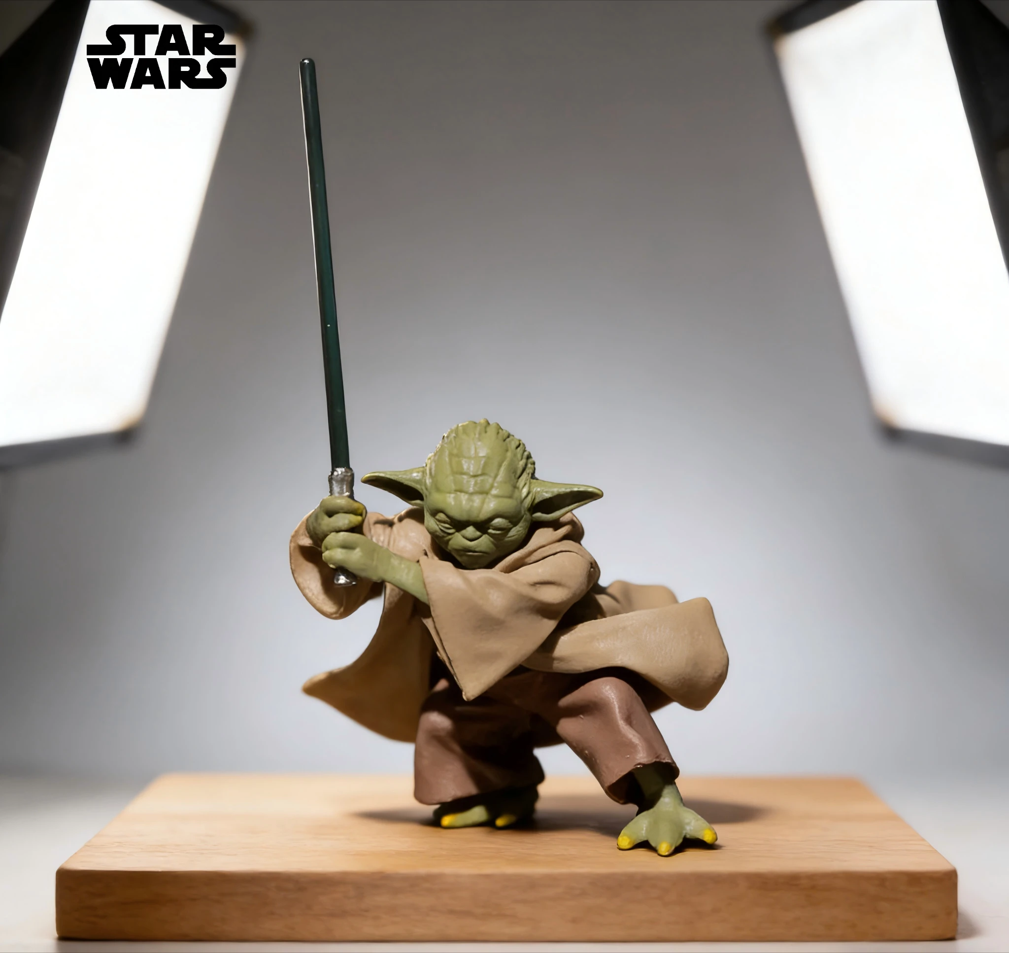 figura-de-acao-star-wars-mandalorian-master-yoda-brinquedo-colecionavel-com-espada