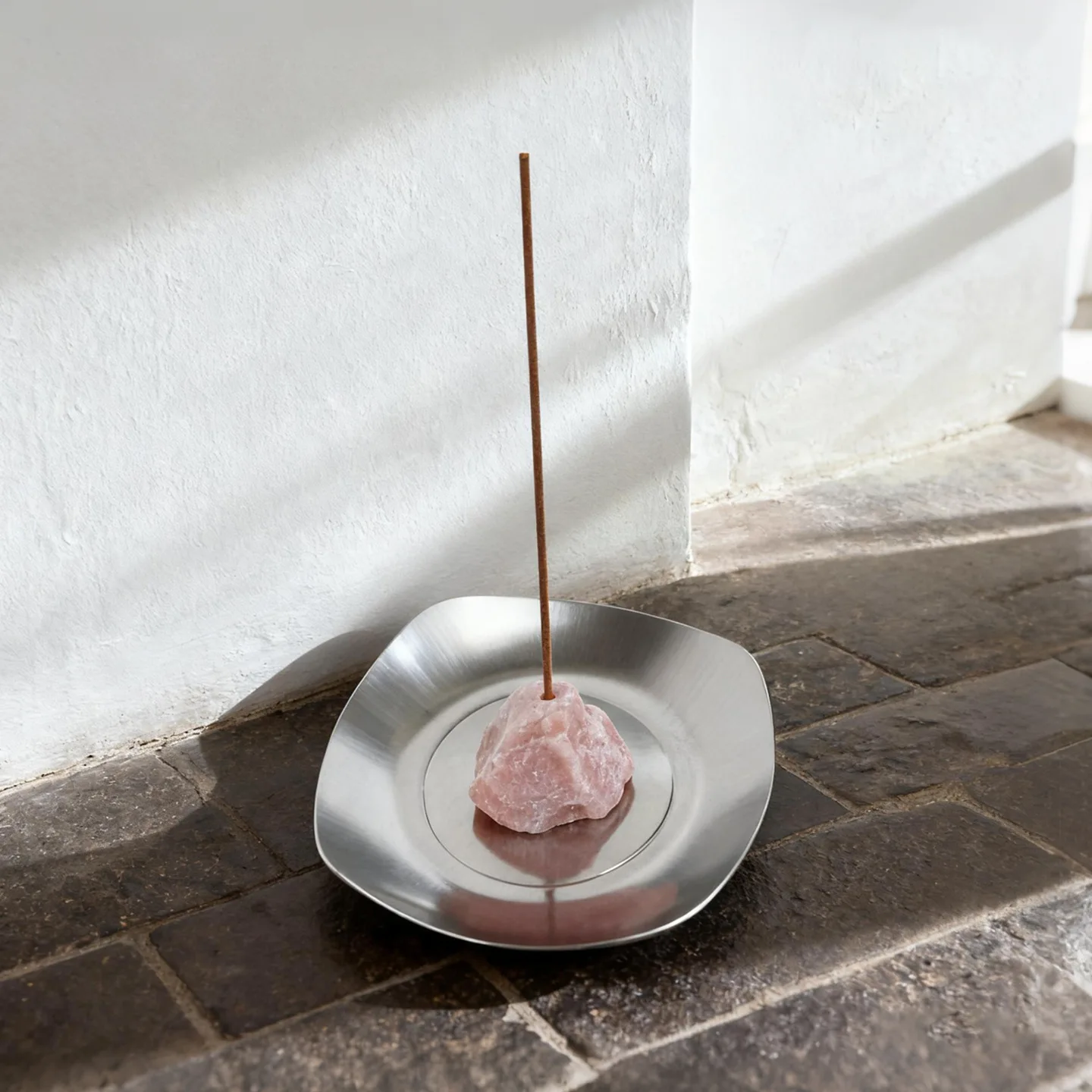 Industrial Natural Stone Incense Holder Line Incense Base Metal Aroma Tray Unique Desktop Ornament Study Room Table Home Decor