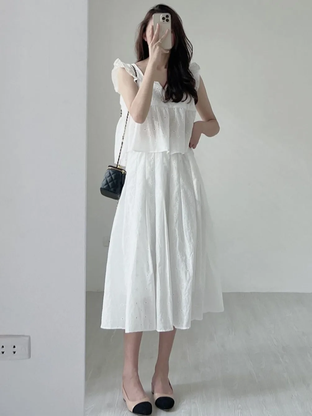 痩身効果のある夏のシックなスクエアカラー刺繍花柄半袖トップスハイウエストスカートセットレディースファッション衣装