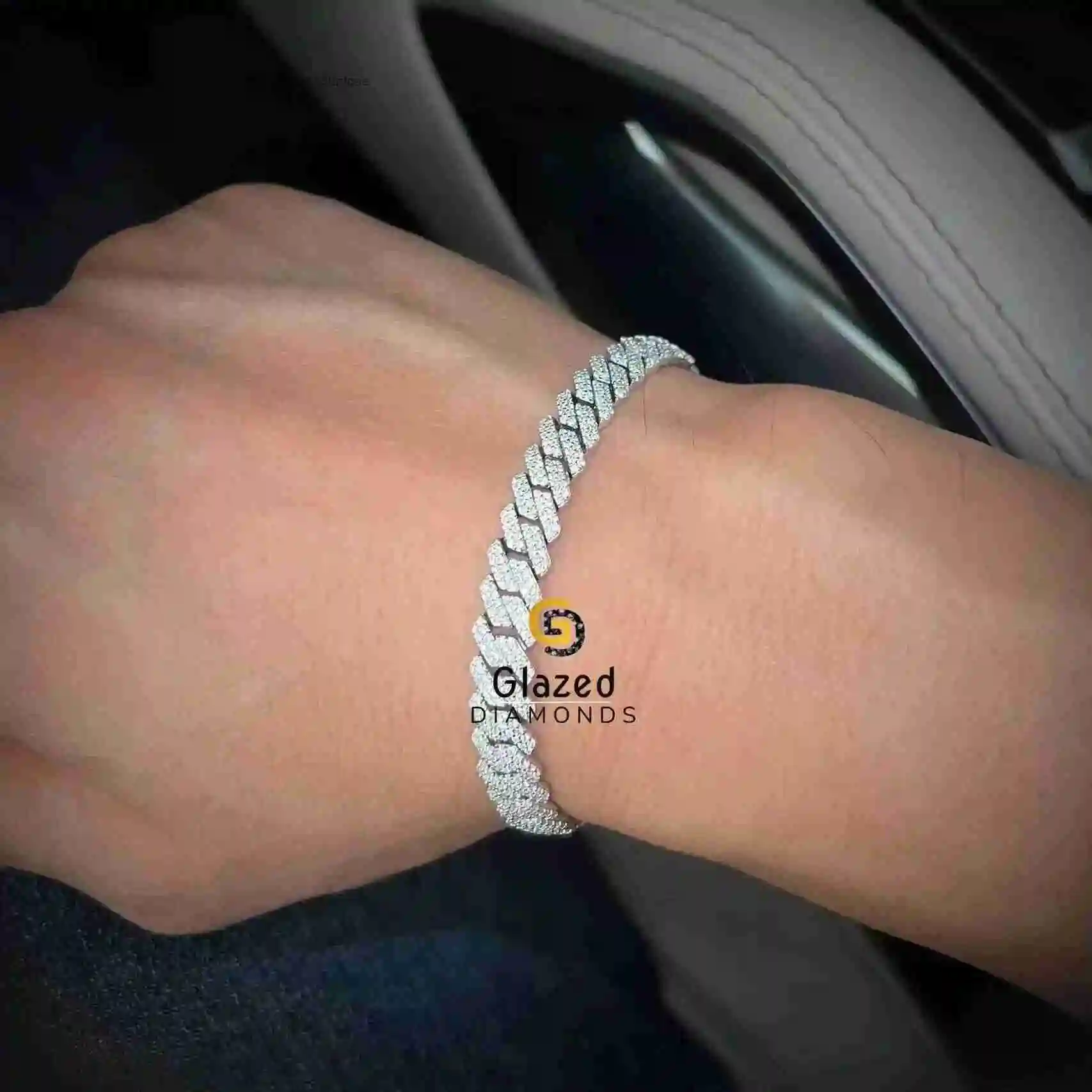 Fashion 2025 Custom Hip Hop Cuban Bracelet Crafted in 925 Sterling Silver With Moissanite Diamonds Trending New Arrival.