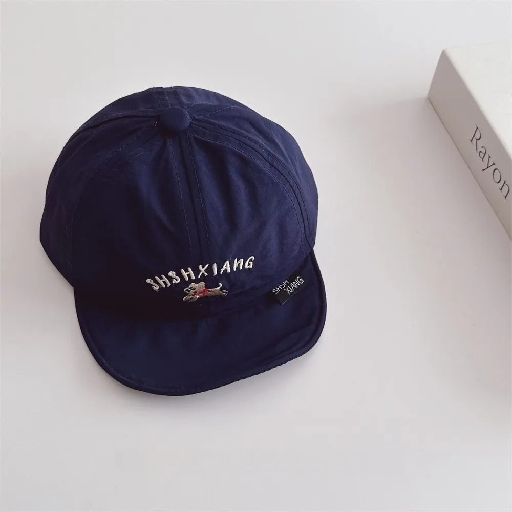 

Дышащая детская бейсболка в корейском стиле с вышивкой, быстросохнущая летняя солнцезащитная кепка для детей, защита от УФ-излучения