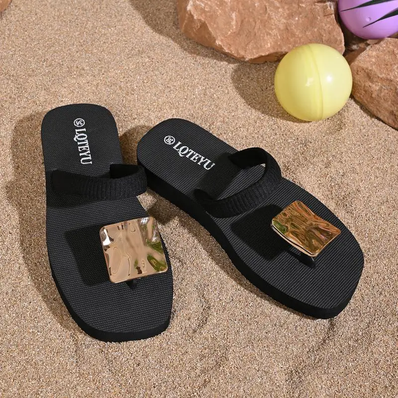 Designer Metall-Dekoration Dickbodige Clip-Toe Sandalen Damen Sommer 2026 Leichte EVA Flip-Flops Damen Schwarze Strandpantoffeln – Detail 9