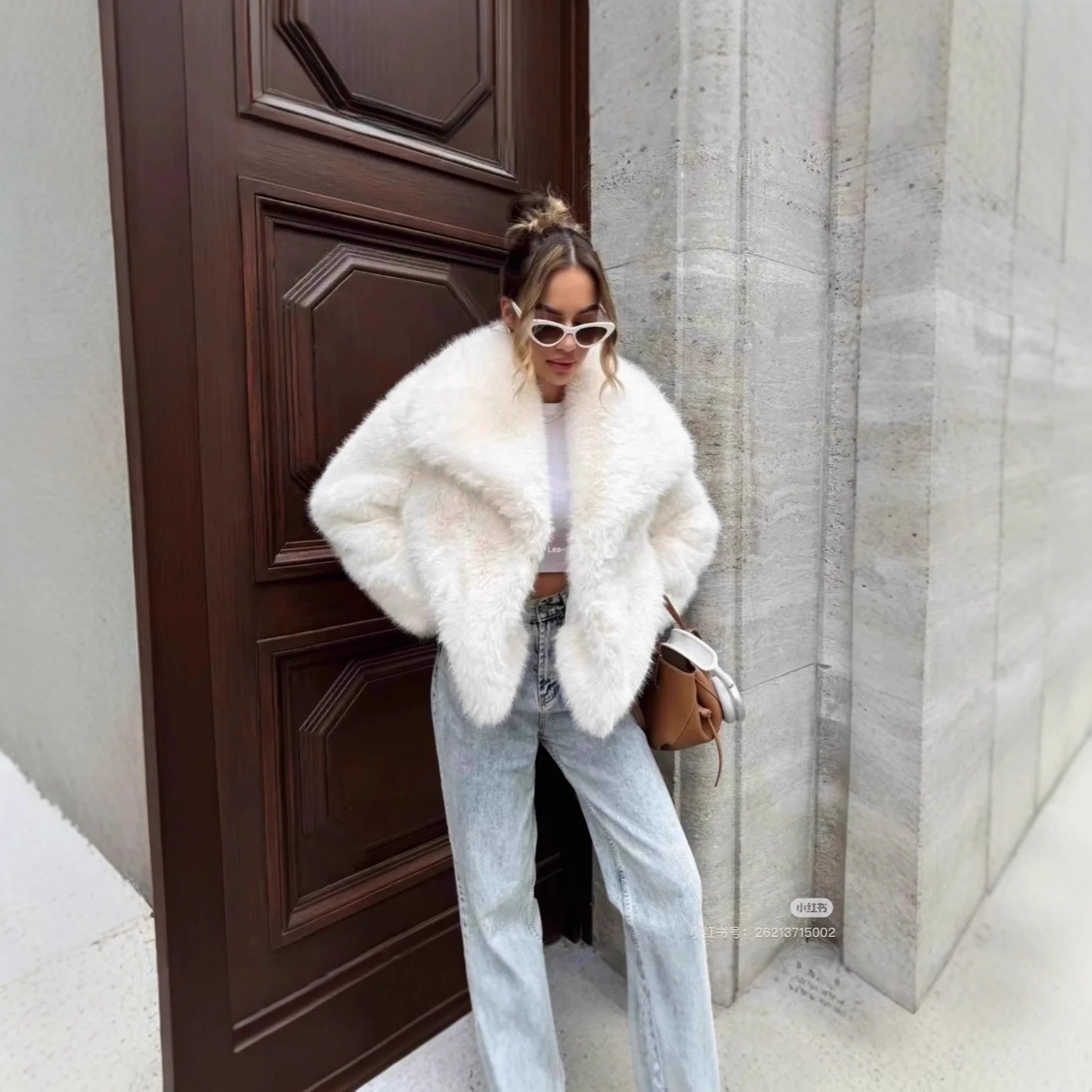 Chic Glamorous Short Faux Fur Jacket for Women Long Sleeve Top Warm Party Date Commute Daily Winter Thick Classic Outerwear Coat