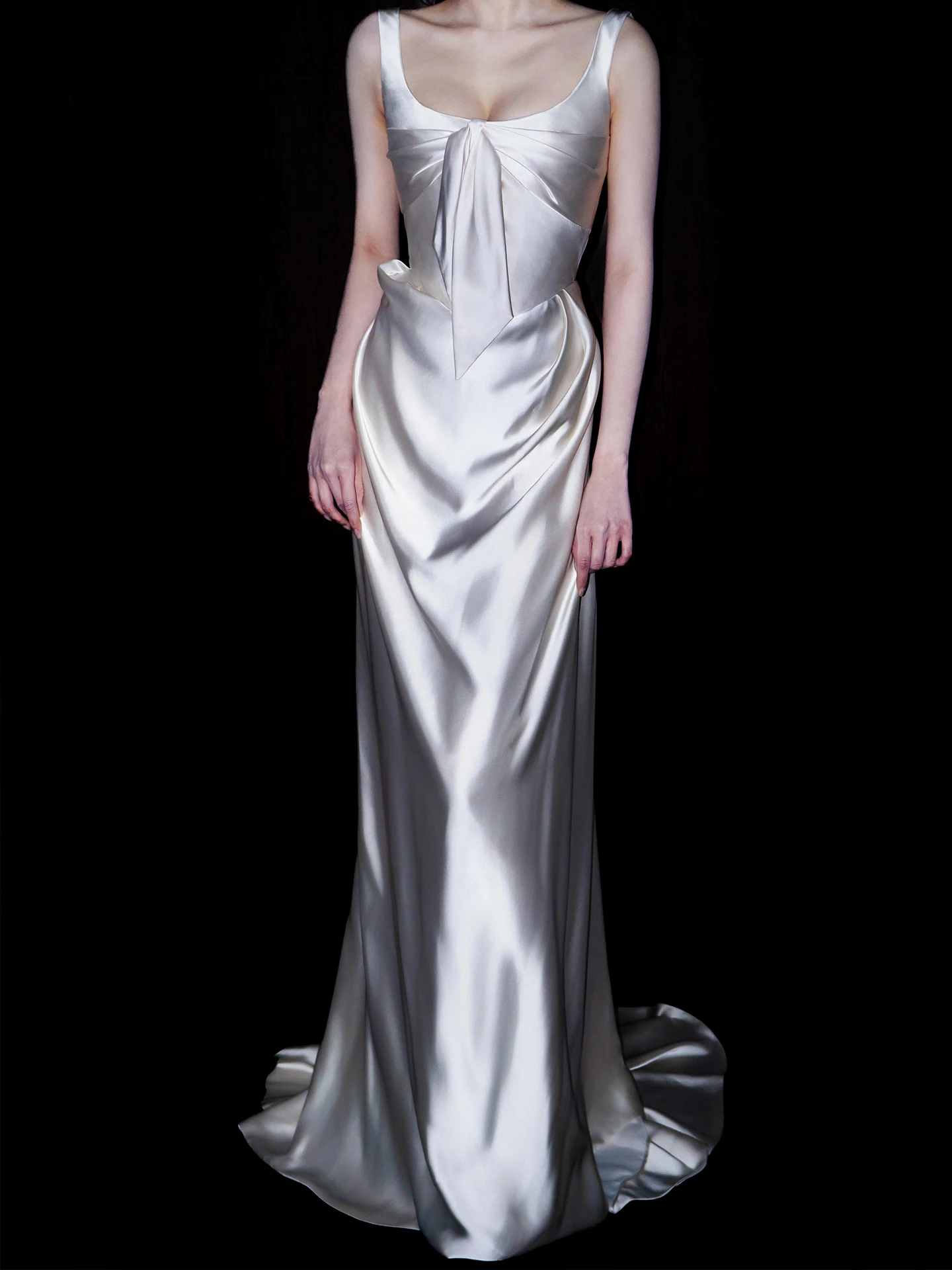 

Ele Satin Light Wedding Dr Simple Bride Outfit with Train White Long Gown for 8-25 Years Old Women Medium Waist