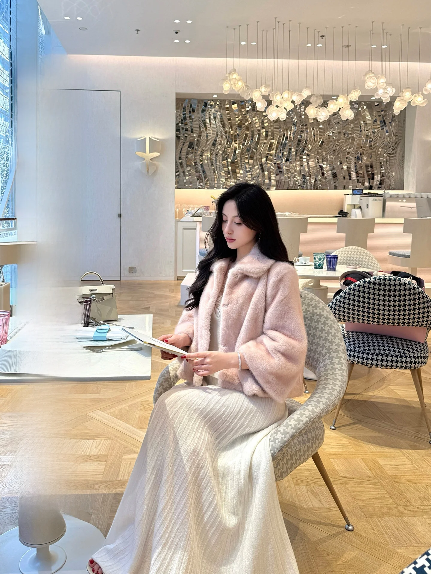 

Eco-Friendly Knitted Mink Imitation Fur Coat for Women Bell Soft Plu 00 Wool Large Skirt Simplici Sle Stand Fit