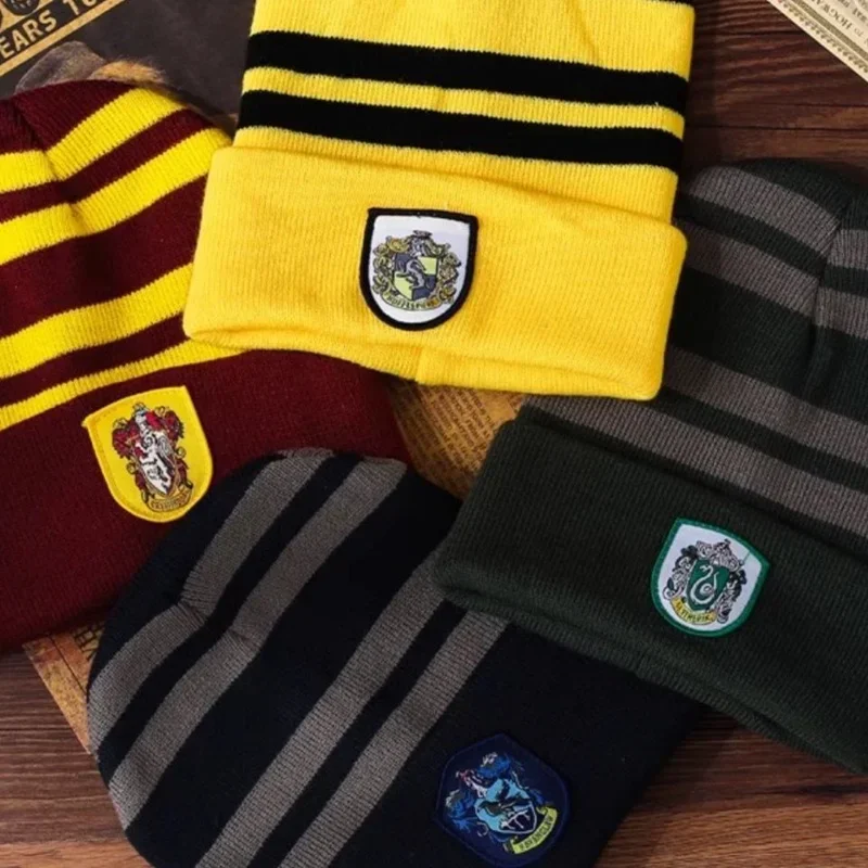 One Piece Hogwarts Hat Harries Potter Cosplay Props Gryffindor Slytherin Movie Peripherals Gift Items for Children Party