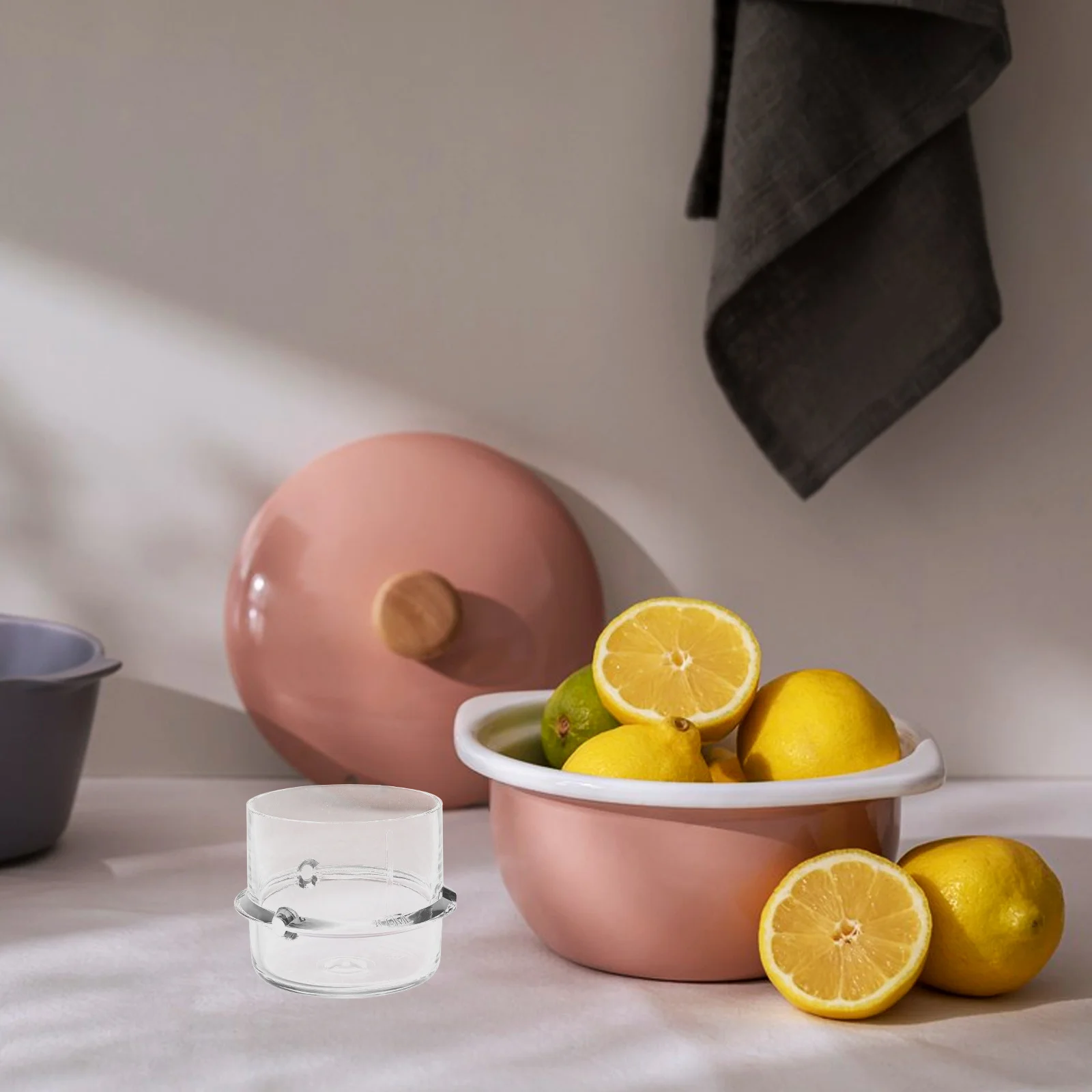 

Dosing Cup with Sealing Lid for Container Machine Replacement Measuring Spare Liner Leakproof Plastic Measuring Cups Lid