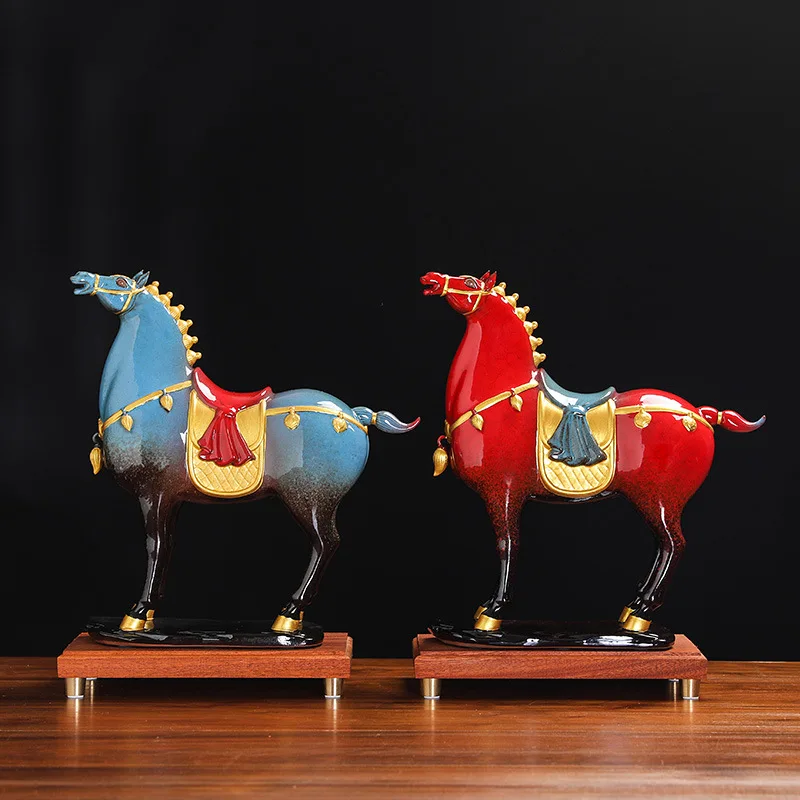 

Chinese Retro Porcelain Horse Artificial Animal Sculpture Ceramic Handicraft General Decorative Figurines Home Decoration