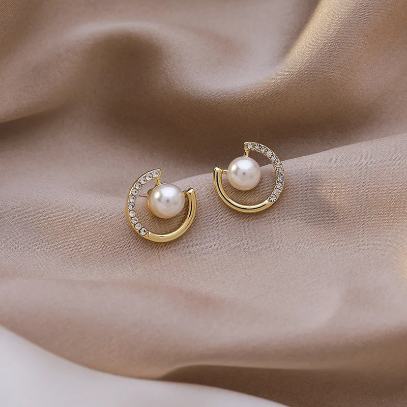 Trendy Pearl Rhinestone Earrings Round New Small Temperament Lady Girls Earrings Earrings Jewelry Holiday Engagement Gifts