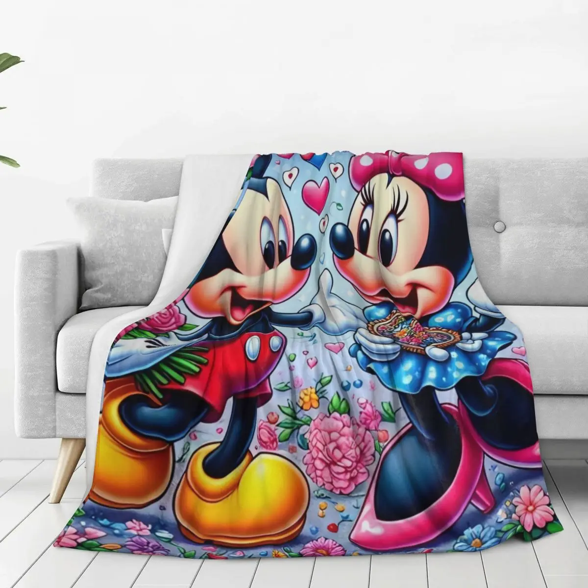 Animated Movie Mickey, Minnie Mouse Love Blanket Camping Flannel Throw Blanket For Couch Chair Super Warm Quality Bedspread Gift