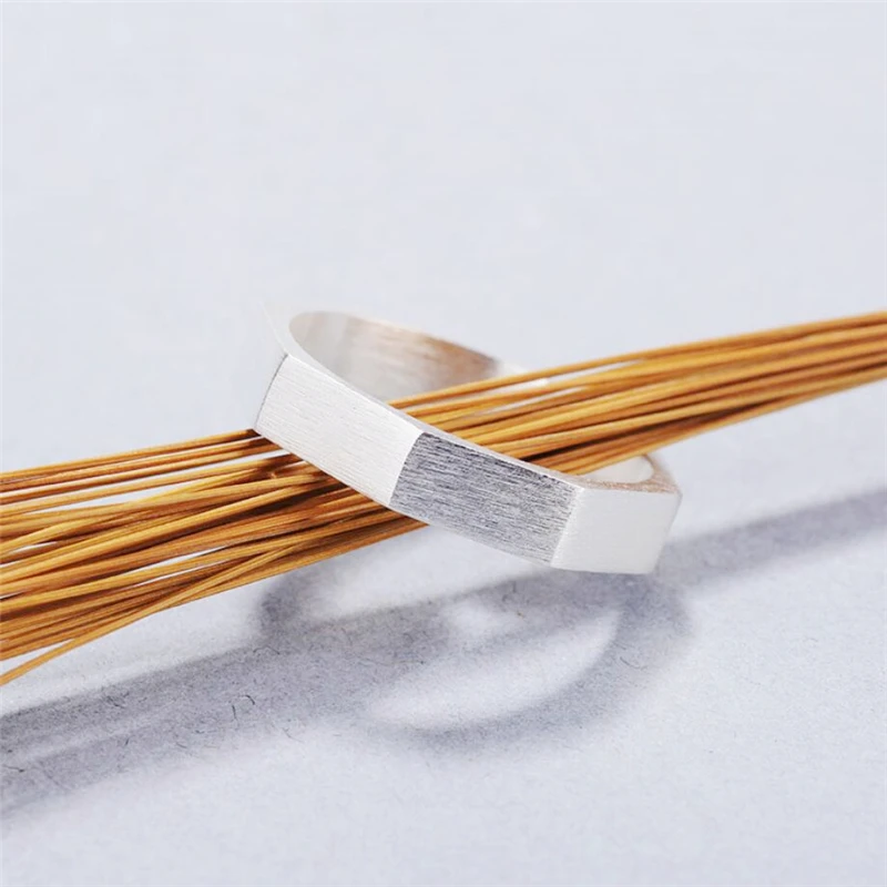 Sole Memory Rhombus Mini Nut Plain Silver Brushed 925 Sterling Silver Female Resizable Opening Ring For Women Jewelry RI517