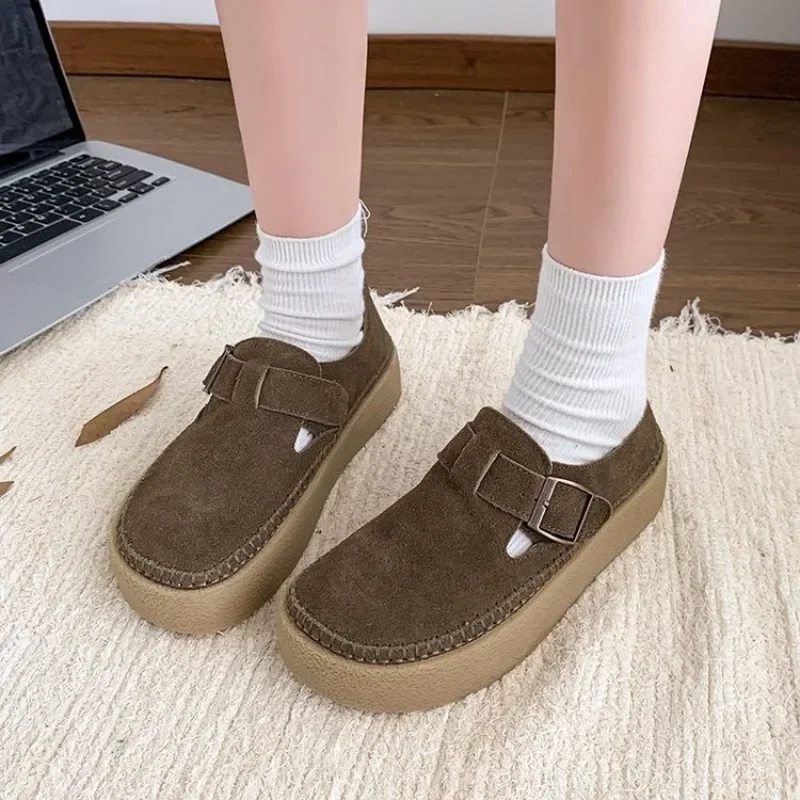 女性用の丸いつま先のカジュアルなスリッポンシューズ,レトロなラバーレースアップシューズ,新しい冬のコレクション