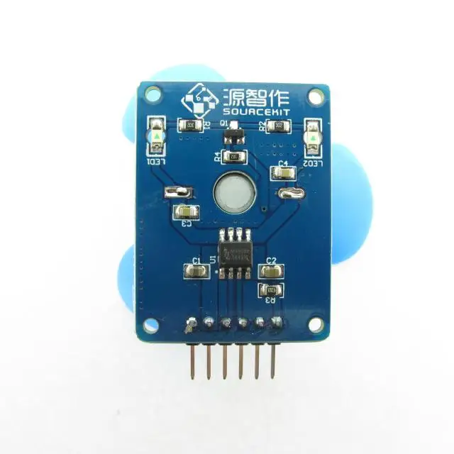 Controle experimental do motor da c.c. do módulo 5v compatível arduino do ventilador da c.c. único microcomputador da microplaqueta para a frente e controle reverso