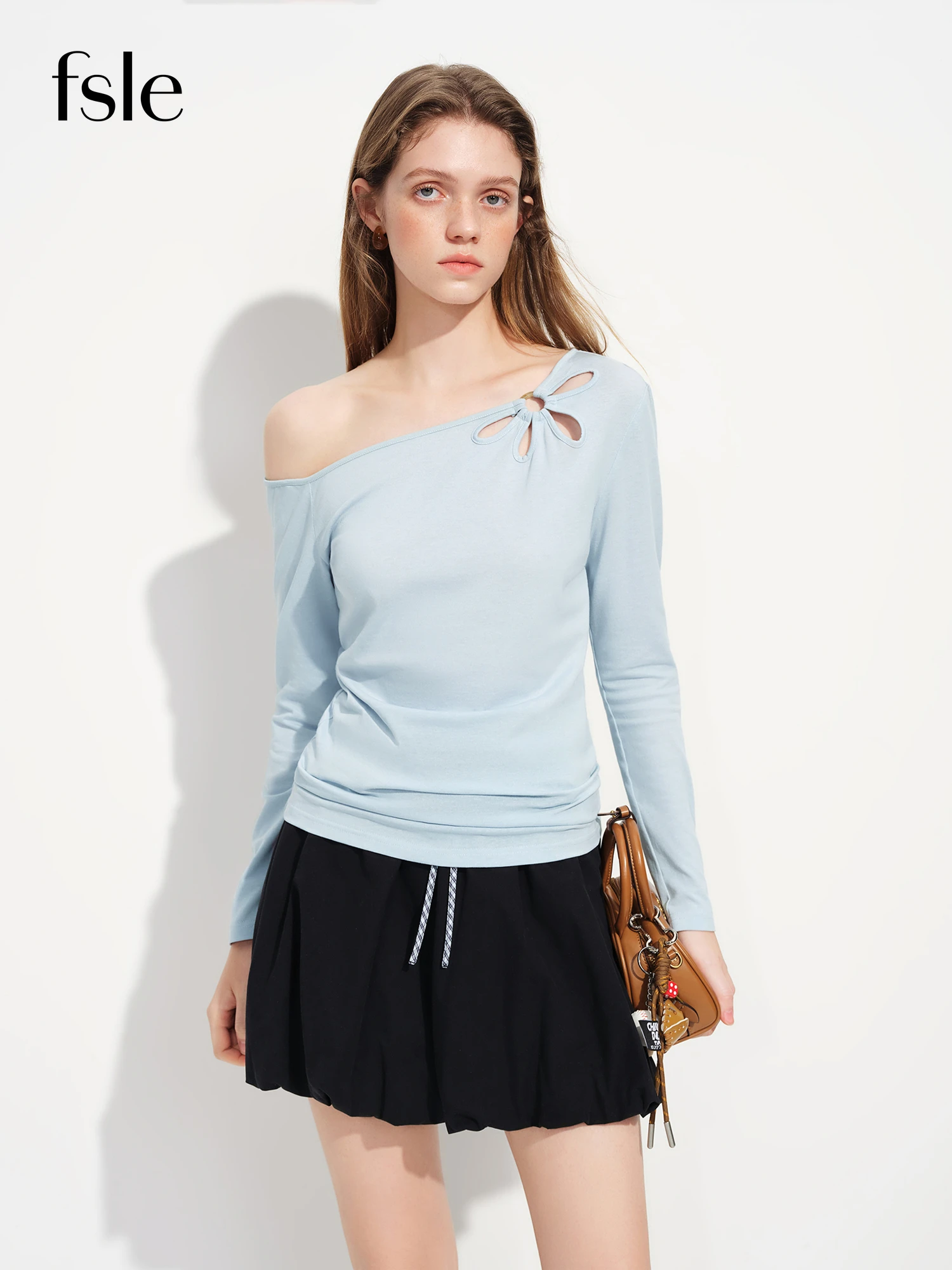 FSLE Sweet Off-Shoulder Cut-Out Design Linen Blend Long-Sleeve T-Shirt Spring 2026 New Arrival Skew collar Cotton Tops