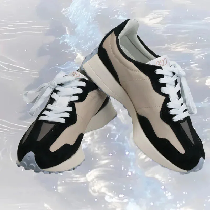 

Breathable running shoes with retro design, lightweight, sports and height increasing casual waking shoes