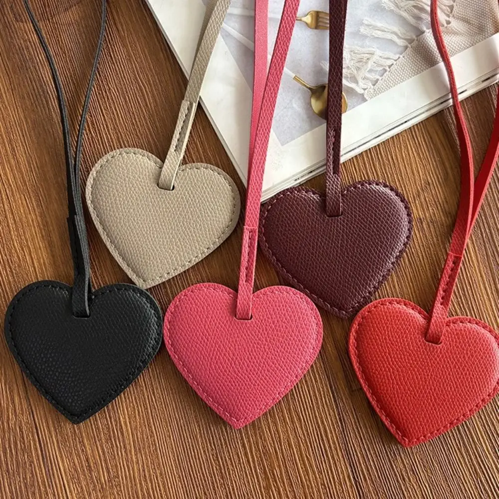 Multi-color Hanger Pu Leather Heart Pendant Heart Shaped Fashion Bag Charm Colorful Creative Pu Love Keychain Bag Accessory
