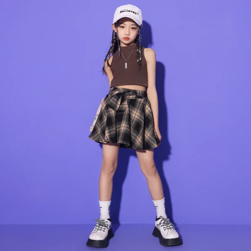 Tenues de rue pour adolescents, vêtements Hip Hop pour enfants, débardeur marron, hauts, jupe à carreaux, short pour filles, Costume de danse Jazz