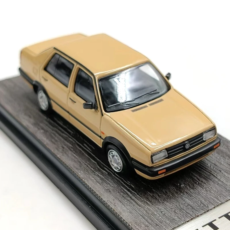 Diecast 1:64 Scale Jetta's GTรถจําลองรุ่นStaticคอลเลกชันตกแต่งวันหยุดของขวัญของเล่นคลาสสิกของที่ระลึกของขวัญ