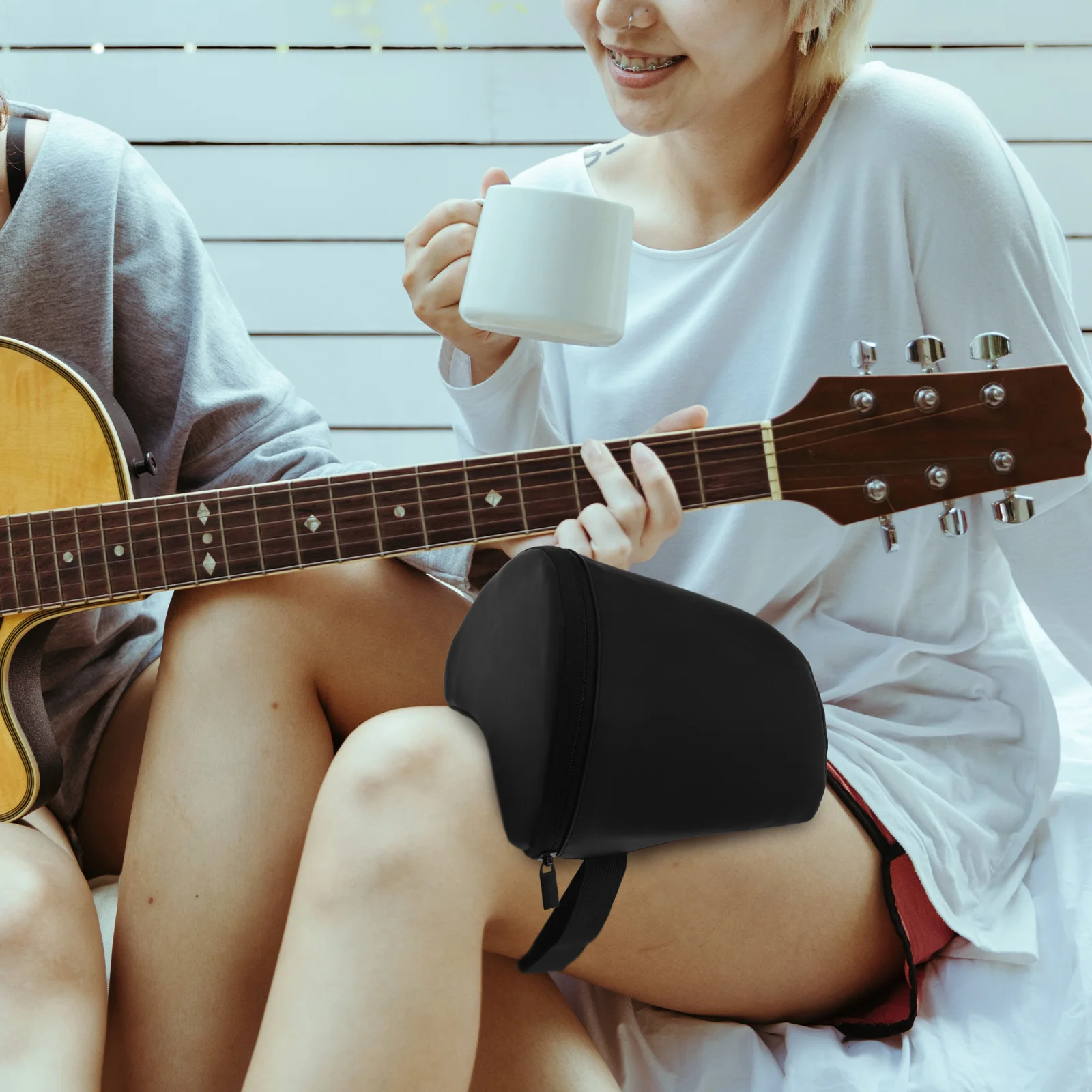 

Multifunctional Guitar Support Pad Cushion Adjustable Strap Acoustic Classical Bass Guitar Leg Rest Musical Accessories