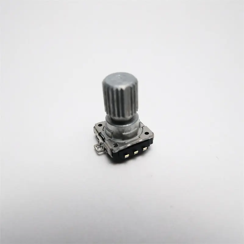 

Пара ручек и осей регулировки громкости для A6 и C7 2012-2018, в стиле OEM, 4G0919070, инструменты для установки не требуются.