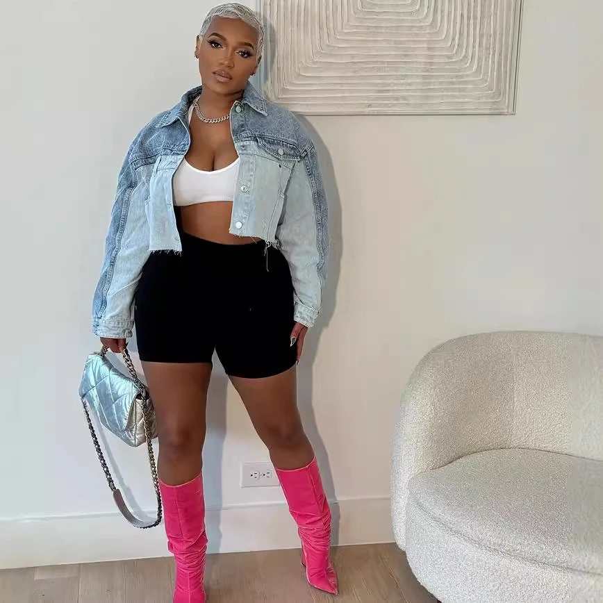 

Casual Spell Color Single-breasted Short Denim Jacket. Fashion Long-sleeved Stitching Denim Coat for Women's Spring and Autumn