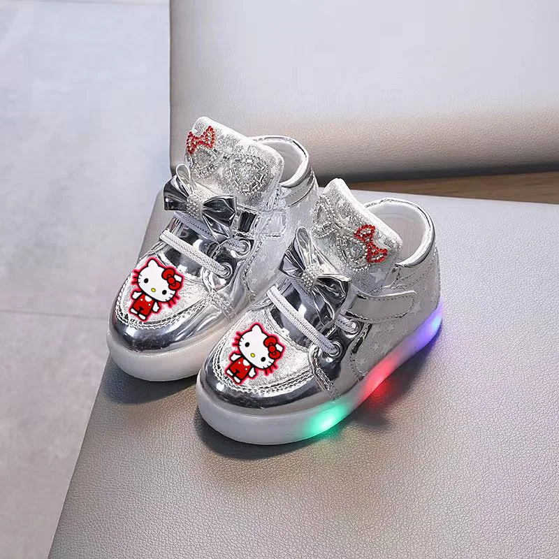 

spring autumn Toddler shoes Sanrio new Hello Kitty girls casual shoes LED sneakers boys flashing lights running shoes