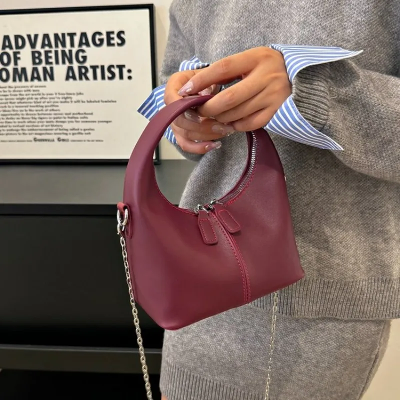 

Chic Designer Tote Diaper Bag For Women Luxury Large Capacity Tote Elegant Leather Crossbody Shoulder Bag Stylish Solid Color