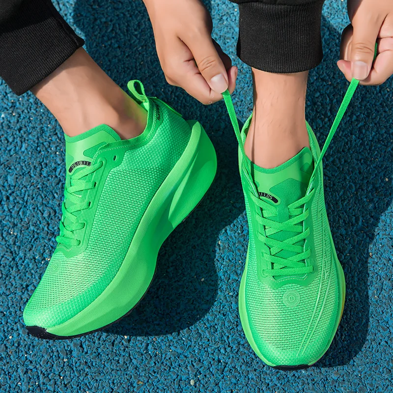 Scarpe da ginnastica casual da uomo con piastra in carbonio, scarpe sportive da corsa, scarpe da ginnastica bianche da allenamento per atletica traspirante per donna 36-44