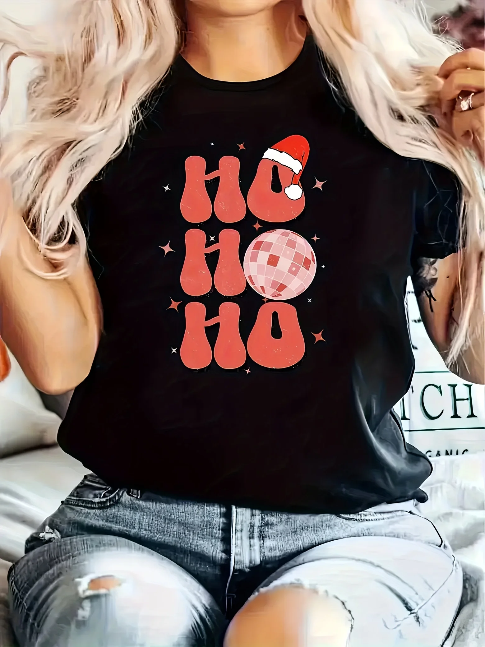 

Женская футболка с графическим принтом и коротким рукавом с круглым вырезом, повседневный топ HO HO, дизайн с принтом, рождественская тема для летней одежды